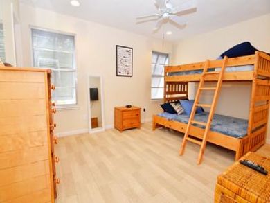 Three Bedroom Plus Den Vacation Condo in Siesta Key